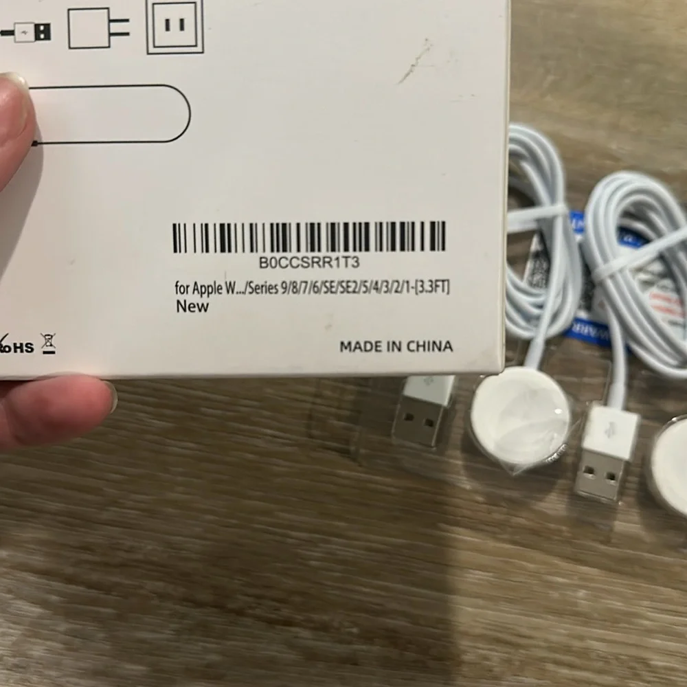 White Magnetic Charging Cable 2-Pack for Apple Watch